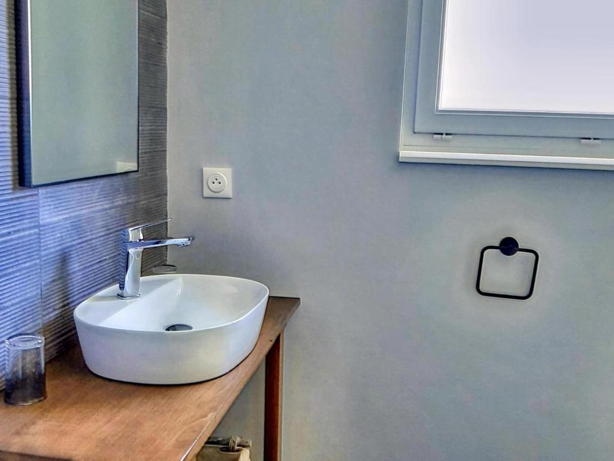 Holiday Home Close To Normandy Montaigu-les-Bois Екстериор снимка