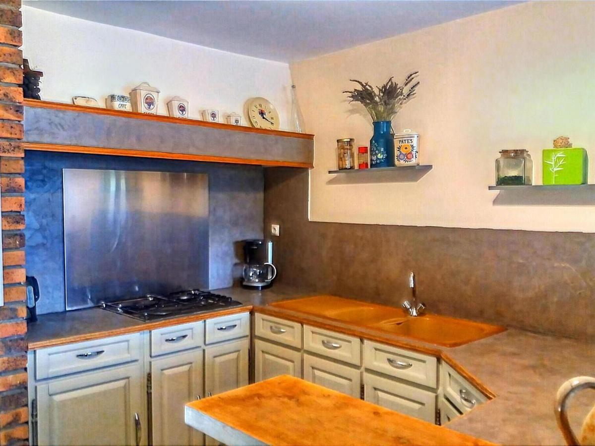 Holiday Home Close To Normandy Montaigu-les-Bois Екстериор снимка